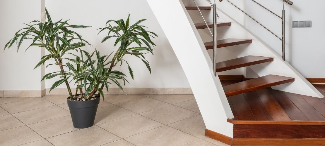 Comment aménager l’espace sous un escalier ?