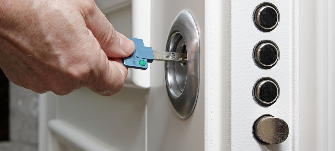 Bien choisir sa porte blindée : modèles, avantages et coût